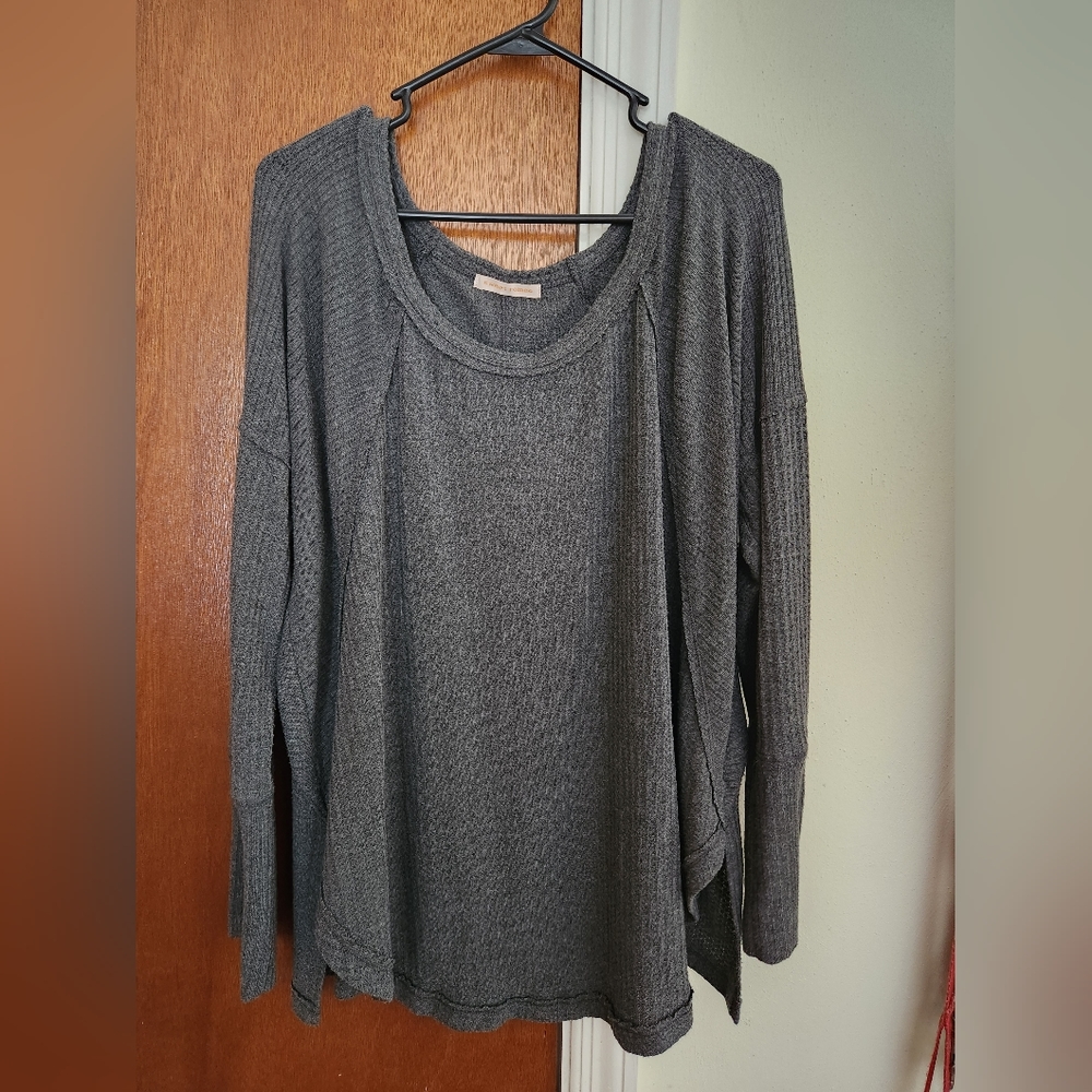 Oversized waffle knit thin sweater